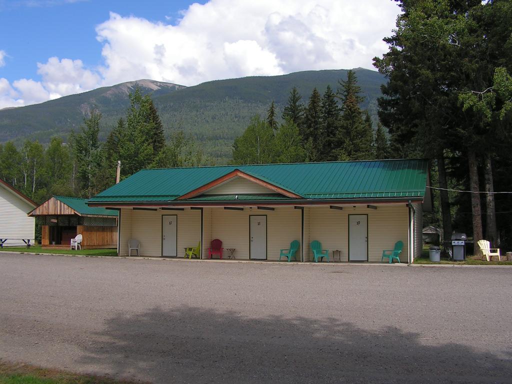 Bell Mountain Motel Mcbride Zewnętrze zdjęcie