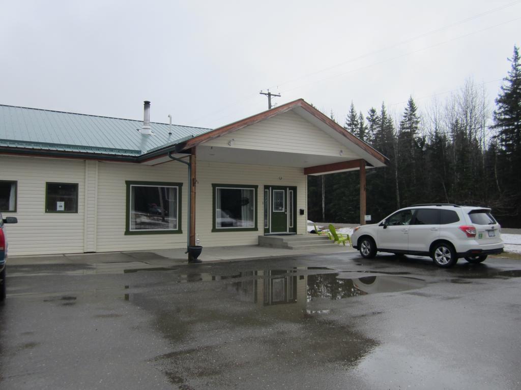 Bell Mountain Motel Mcbride Zewnętrze zdjęcie