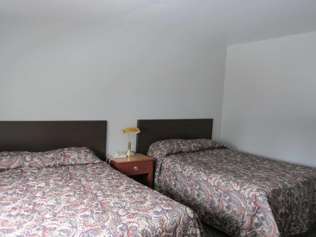 Bell Mountain Motel Mcbride Zewnętrze zdjęcie